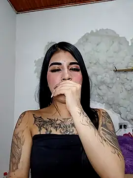 Dannii- online show from December 2025 09:54:02 PM