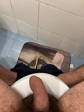 Snapshot of marc8876 chatting on December 2025 05:54:02 AM marc8876 online show from December 2025 05:54:02 AM