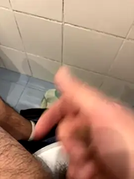 Snapshot of marc8876 chatting on January 2026 08:29:02 AM marc8876 online show from January 2026 08:29:02 AM