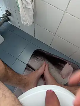 Snapshot of marc8876 chatting on November 2025 10:25:02 AM marc8876 online show from November 2025 10:25:02 AM