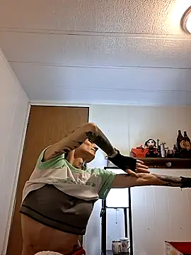 MaitressePomme3 online show from November 2025 01:22:02 PM