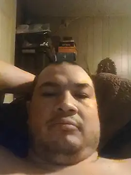 julioagc12 online show from November 2025 06:39:01 AM