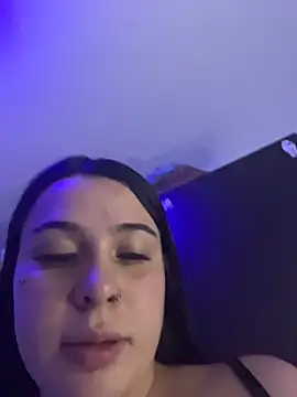 Snapshot of Katherinesweett_ chatting on November 2025 03:17:02 AM Katherinesweett online show from November 2025 03:17:02 AM