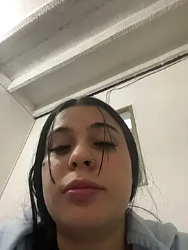 Snapshot of Katherinesweett_ chatting on November 2025 08:42:02 PM Katherinesweett online show from November 2025 08:42:02 PM