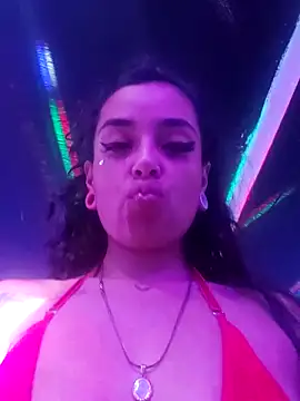 Snapshot of Moon_Beautifull chatting on November 2025 03:54:02 AM Moon Beautifull online show from November 2025 03:54:02 AM