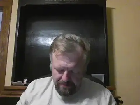 Snapshot of TheOneDonShaun chatting on May 2026 03:44:01 AM TheOneDonShaun online show from May 2026 03:44:01 AM