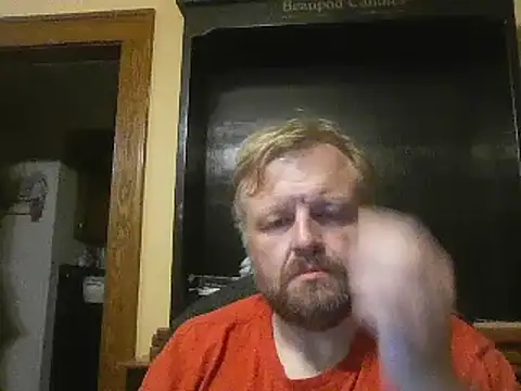 Snapshot of TheOneDonShaun chatting on May 2026 08:46:01 AM TheOneDonShaun online show from May 2026 08:46:01 AM