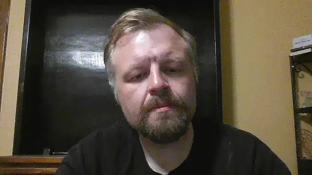 Snapshot of TheOneDonShaun chatting on April 2026 01:03:01 AM TheOneDonShaun online show from April 2026 01:03:01 AM