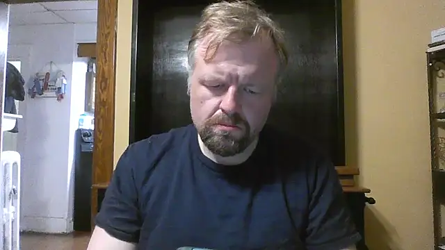 Snapshot of TheOneDonShaun chatting on April 2026 02:51:02 AM TheOneDonShaun online show from April 2026 02:51:02 AM