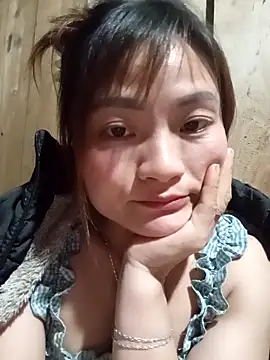 Lee-Thee online show from December 2025 01:12:02 PM