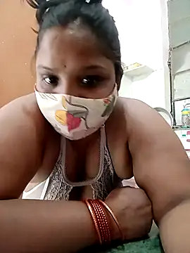 Snapshot of CUTE-LOVE-SWEETS chatting on February 2026 04:07:02 PM CUTE-LOVE-SWEETS online show from February 2026 04:07:02 PM