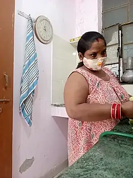 Snapshot of CUTE-LOVE-SWEETS chatting on April 2026 03:20:01 PM CUTE-LOVE-SWEETS online show from April 2026 03:20:01 PM