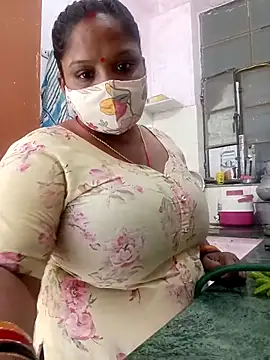 Snapshot of CUTE-LOVE-SWEETS chatting on April 2026 03:16:01 PM CUTE-LOVE-SWEETS online show from April 2026 03:16:01 PM