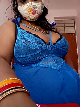 Snapshot of CUTE-LOVE-SWEETS chatting on April 2026 04:09:01 AM CUTE-LOVE-SWEETS online show from April 2026 04:09:01 AM