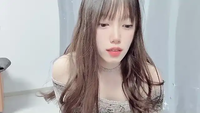 yuyayayu online show from December 2025 02:41:02 PM