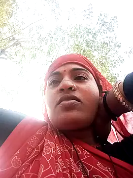 Snapshot of Seema_dube chatting on November 2025 09:57:01 AM Seema dube online show from November 2025 09:57:01 AM