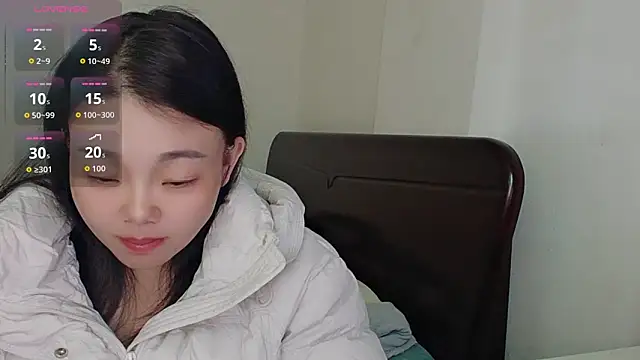 Snapshot of Aggie31 chatting on November 2025 03:32:01 AM Aggie31 online show from November 2025 03:32:01 AM