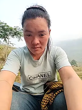 meomeo-00 online show from April 2026 01:00:01 AM