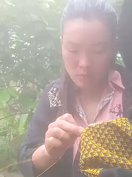 meomeo-00 online show from December 2025 03:27:02 AM