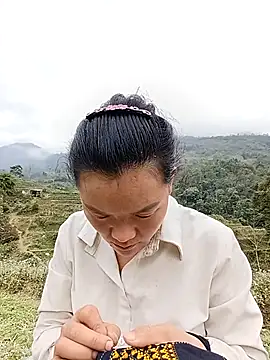 meomeo-00 online show from February 2026 02:01:02 AM