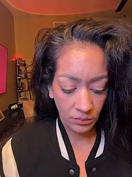 Entreprescrewers online show from November 2025 06:24:01 AM