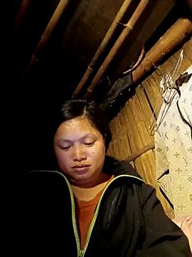 Ava-120 online show from November 2025 11:53:02 AM