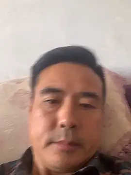 Mistliu online show from November 2025 03:51:02 AM