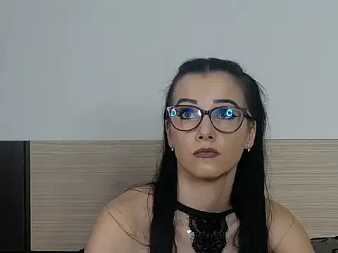 IvyCole online show from February 2026 08:37:02 PM