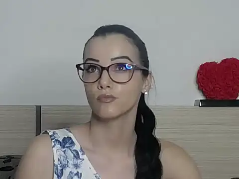 IvyCole online show from February 2026 09:36:01 PM