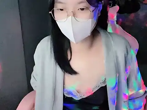 Hellen2999 online show from November 2025 05:22:02 AM