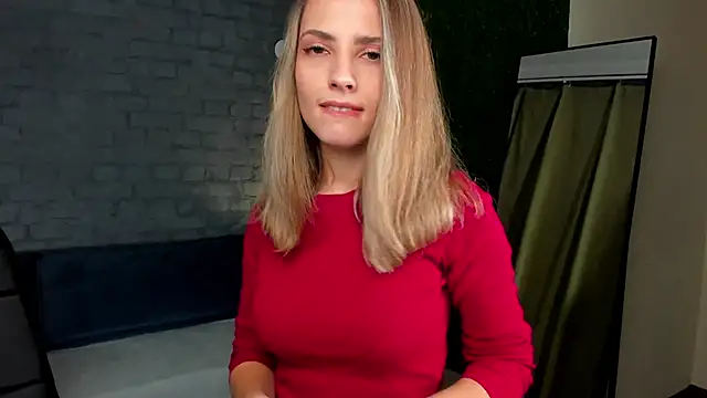 amelia meili online show from November 2025 12:27:02 PM