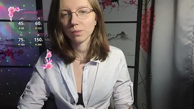Snapshot of scarlettsrose chatting on November 2025 01:45:02 PM scarlettsrose online show from November 2025 01:45:02 PM