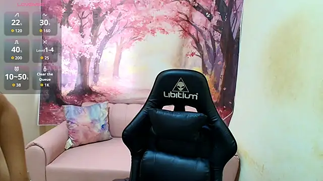 Emma latinasexy18 online show from November 2025 06:30:01 PM