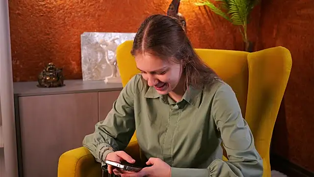 Snapshot of PeterSkaff chatting on November 2025 11:46:02 AM PeterSkaff online show from November 2025 11:46:02 AM