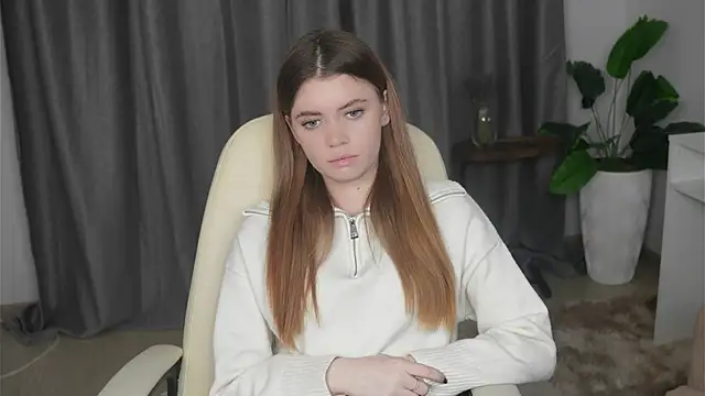 Snapshot of AngelesBenitz chatting on November 2025 02:20:02 PM AngelesBenitz online show from November 2025 02:20:02 PM