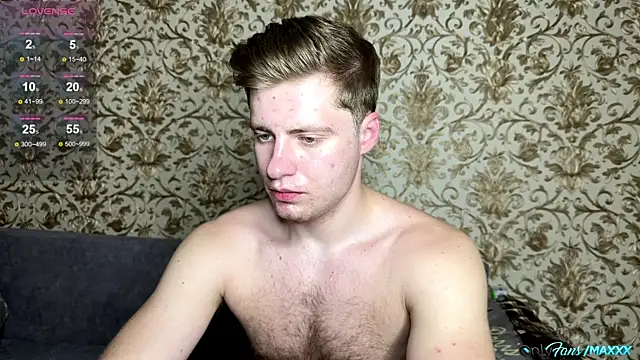 Snapshot of Maxhornyblondieman chatting on May 2026 09:02:01 PM Maxhornyblondieman online show from May 2026 09:02:01 PM