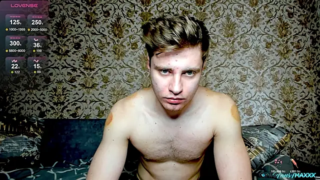 Maxhornyblondieman online show from March 2026 09:09:02 AM