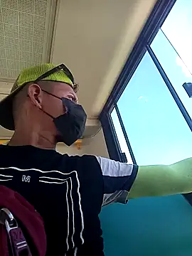 juunioreest online show from January 2026 06:48:02 PM