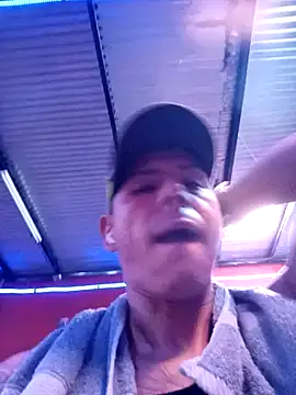 Snapshot of juunioreest chatting on November 2025 04:07:01 PM juunioreest online show from November 2025 04:07:01 PM