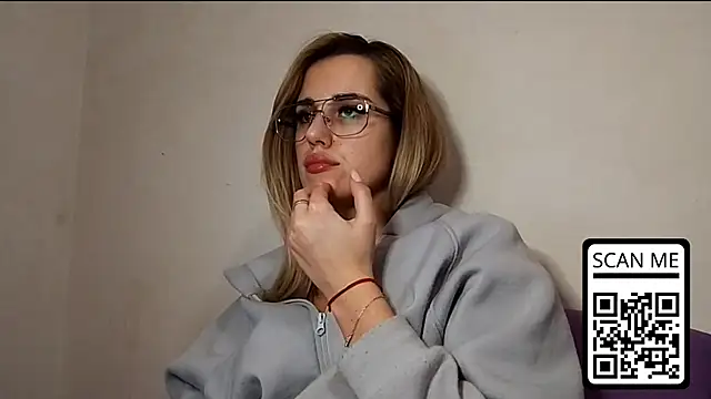 HotMusex online show from December 2025 01:54:02 PM