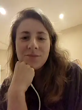 hotwetvix online show from December 2025 05:29:02 AM