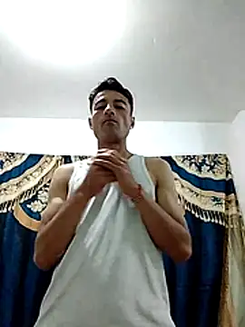 Snapshot of noah77_ chatting on November 2025 01:12:01 PM noah77 online show from November 2025 01:12:01 PM