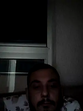 berkkderlerr online show from December 2025 04:17:01 PM