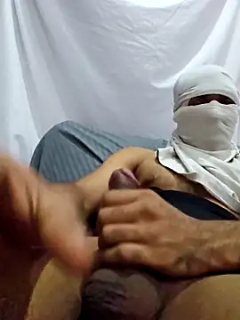 Snapshot of Chiplikk6009 chatting on November 2025 09:13:02 PM Chiplikk6009 online show from November 2025 09:13:02 PM