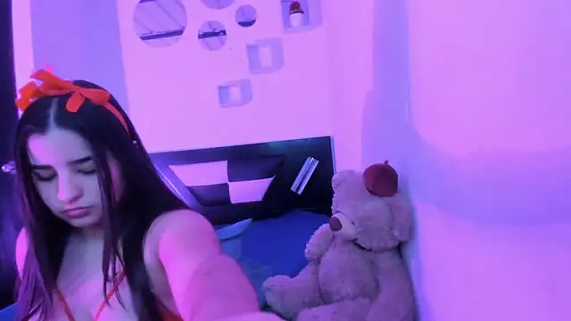 Babyhoney18 online show from January 2026 07:40:01 PM