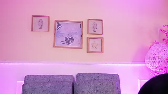 MeganLowell online show from March 2026 07:09:01 PM