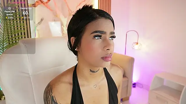 MeganLowell online show from December 2025 07:13:01 PM