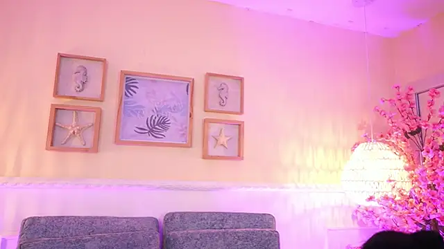 MeganLowell online show from February 2026 07:13:01 PM