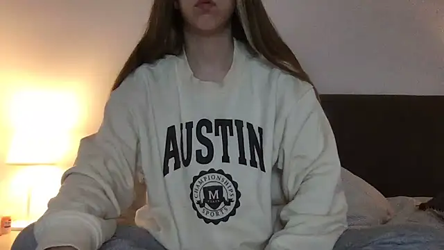 Martimartinaxx online show from March 2026 04:47:01 PM