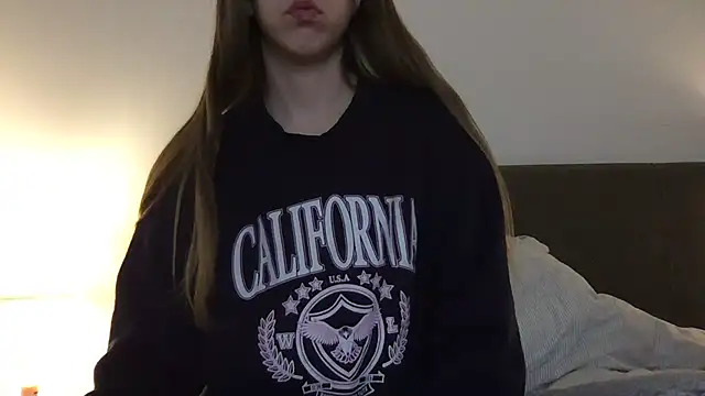 Martimartinaxx online show from March 2026 09:03:01 PM